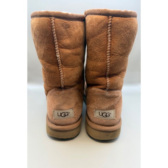 UGG Classic Short II Boot Womens 1016223 Chestnut Size 9 US - Picture 2 of 8